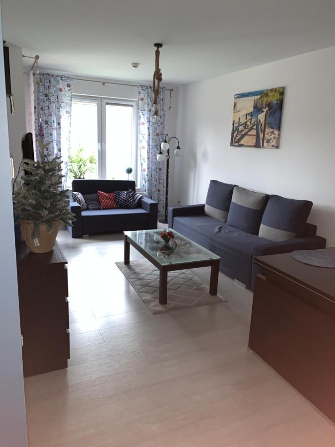 Apartament Admiralski 코워브제크 외부 사진