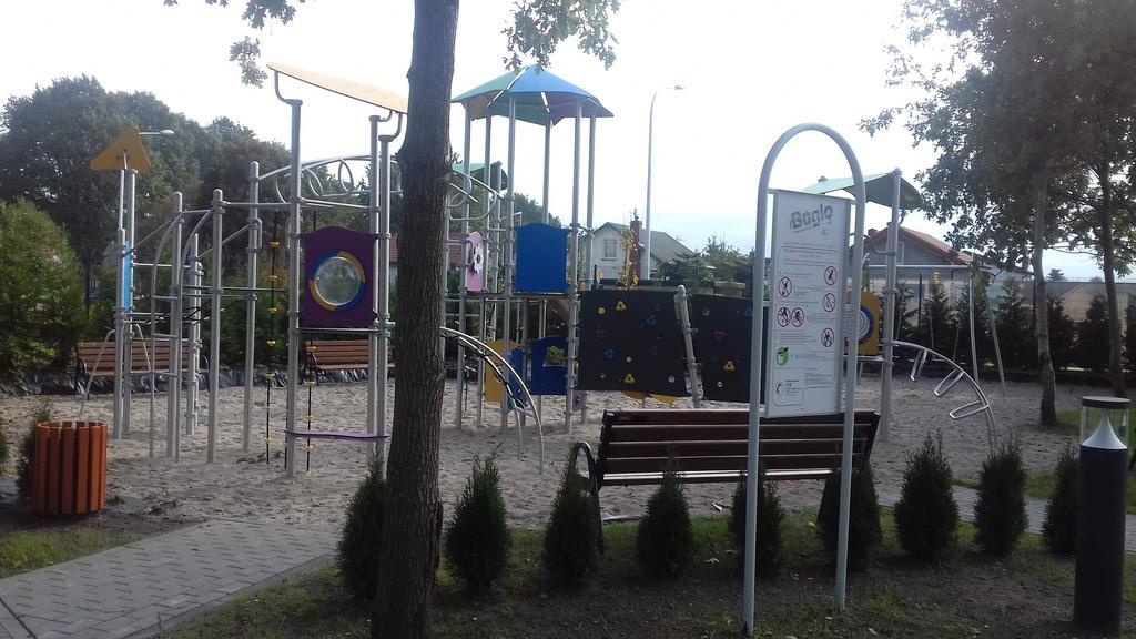 Apartament Admiralski 코워브제크 외부 사진